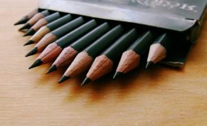 Які види грифеля для олівця існують? Правила вибору грифеля.